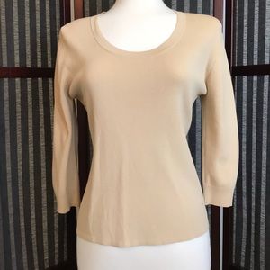 Women’s size L fitted scoop neck sweater